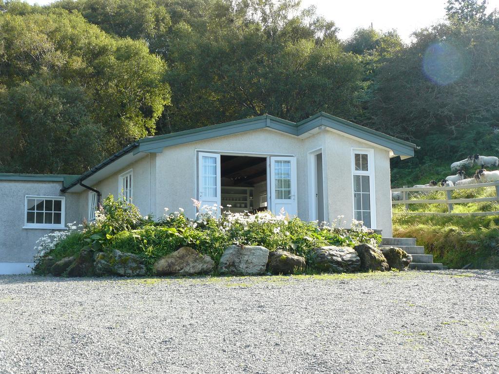 Roberts' Cottage เวสต์พอร์ต ภายนอก รูปภาพ